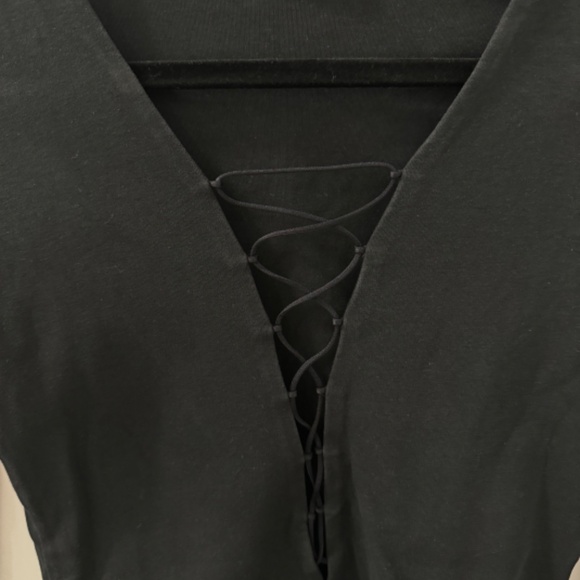 Wilfred Aritzia Free Mayowa Black Lace Up Bodysuit, Size Medium - Picture 11 of 12